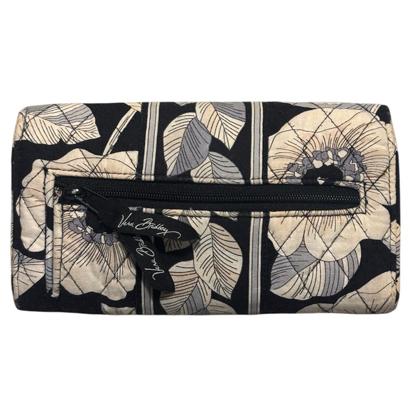 Vera Bradley Gallery Wallet - Picture 2 of 6